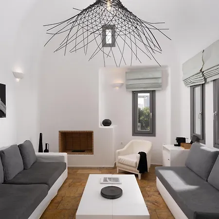 Santorini Princess Presidential Vila
