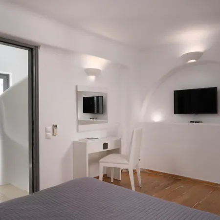 Vila Santorini Princess Presidential