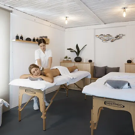 Willa Santorini Princess Presidential *