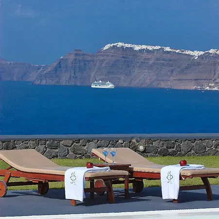 Santorini Princess Presidential Villa