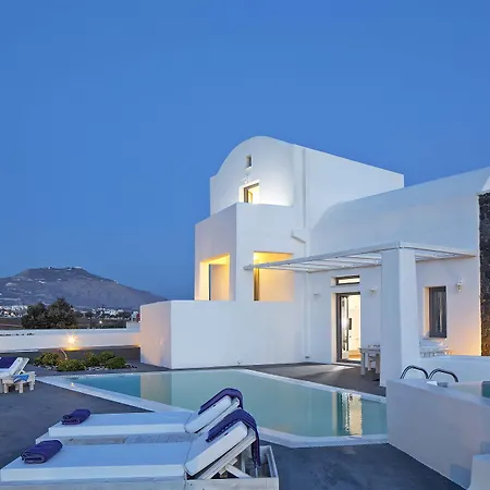 Vila Santorini Princess Presidential