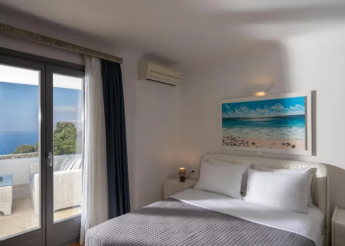 Santorini Princess Presidential