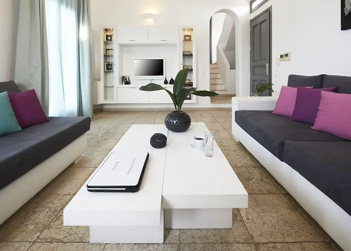 Santorini Princess Presidential Akrotírion